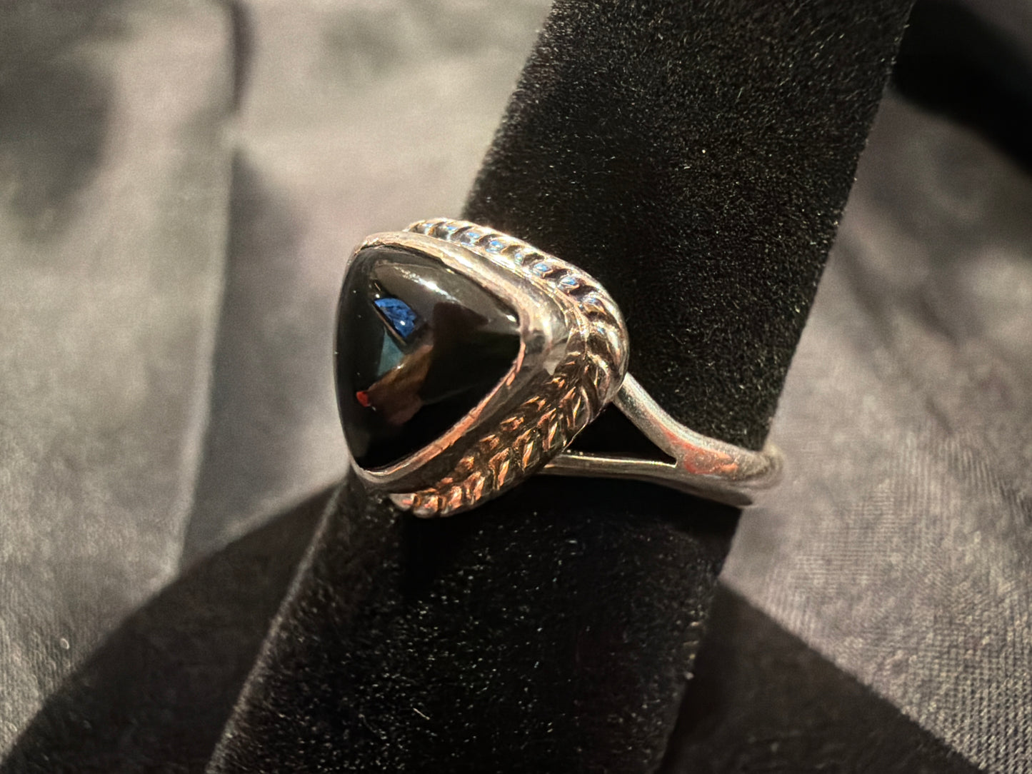 Onyx/Sterling Silver (Size 8)