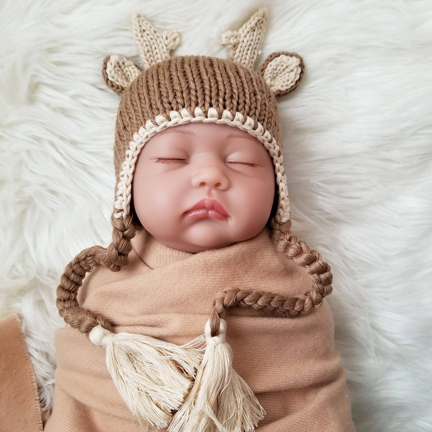 Buck Beanie Hat: S (0-6 Months)