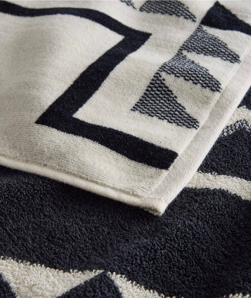 Pendleton Spa Towel; Oxbow