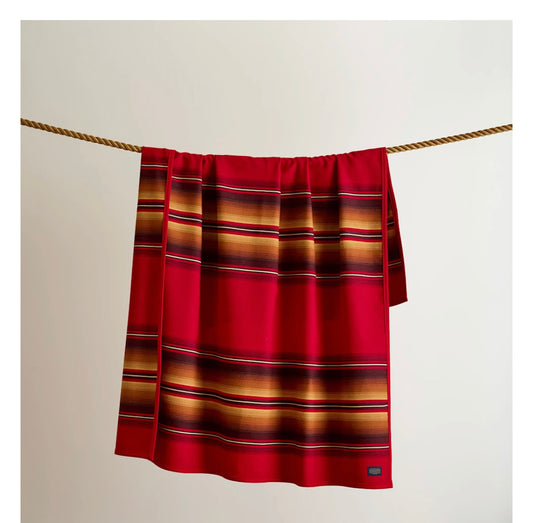 Pendleton Serape Robe Blanket; Scarlet