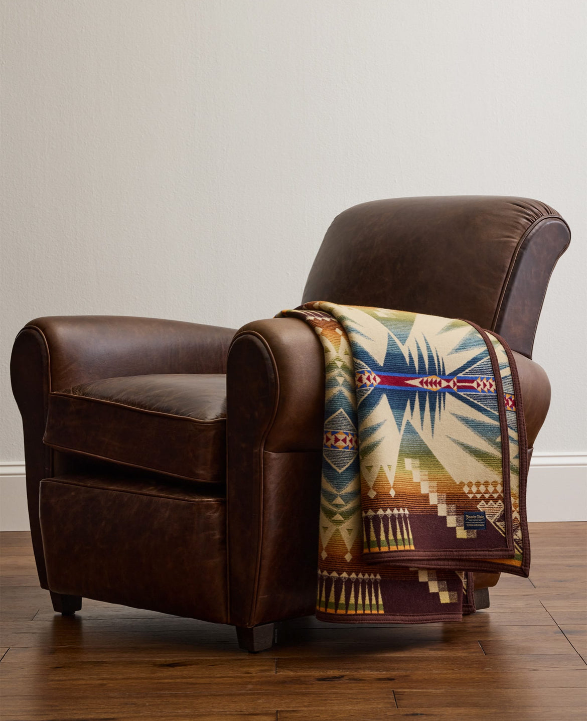 Pendleton Jacquard Unapped Robe Blanket; Mystic Lake