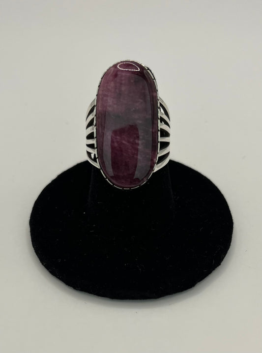 Purple Spiny Oyster and Sterling Silver Ring Size 8