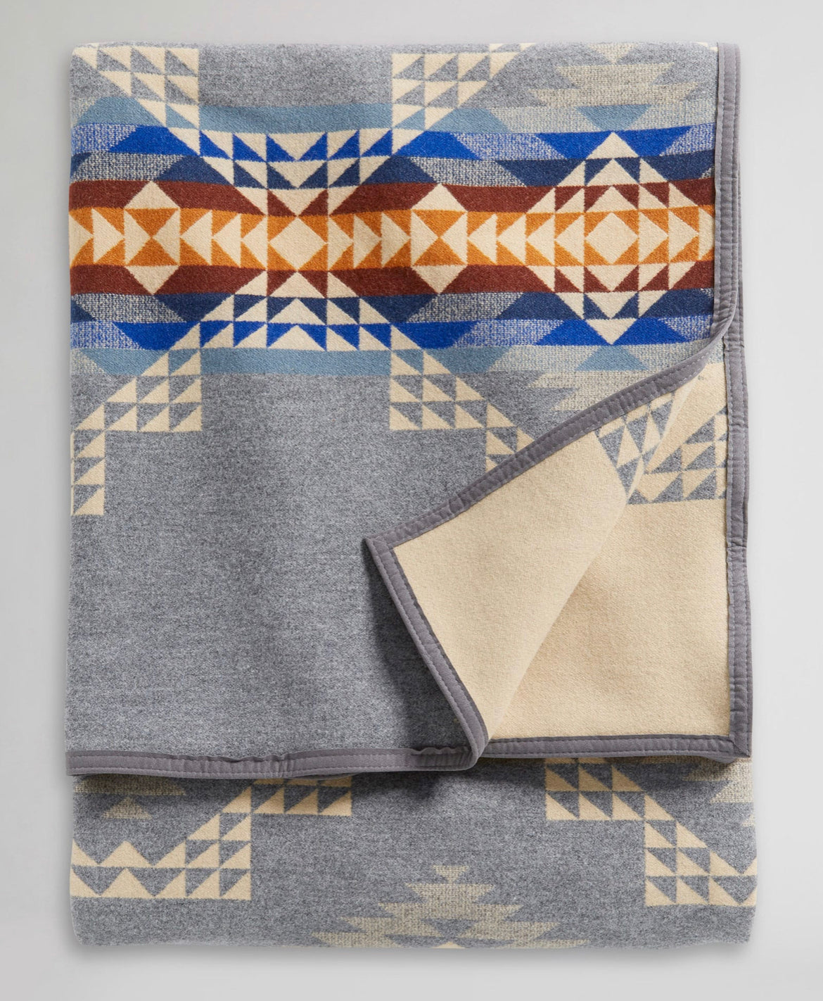 Pendleton Jacquard Unnapped Robe Blanket; Smith Rock