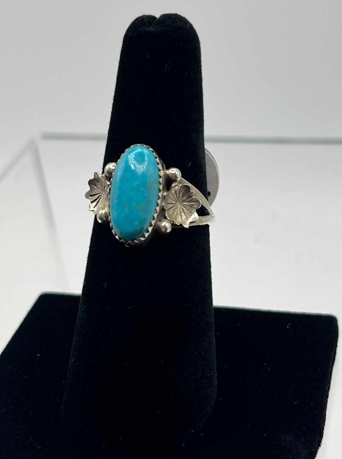 Blue Turquoise and Sterling Silver Ring with Flower Detail; Size 7.25