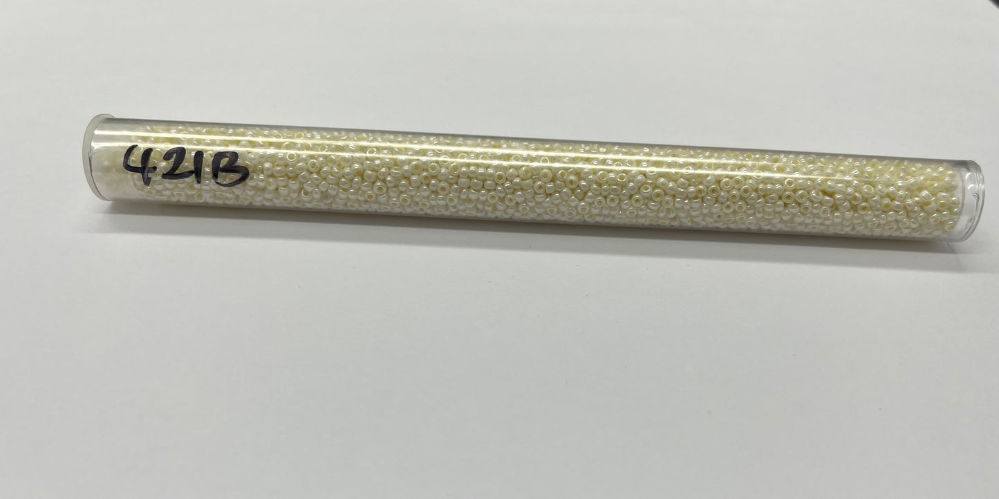 11 Seed Beads #421B Pearl Cream