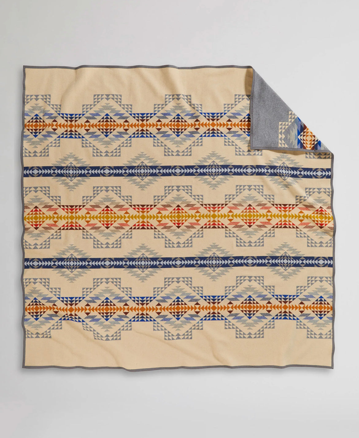 Pendleton Jacquard Unnapped Robe Blanket; Smith Rock