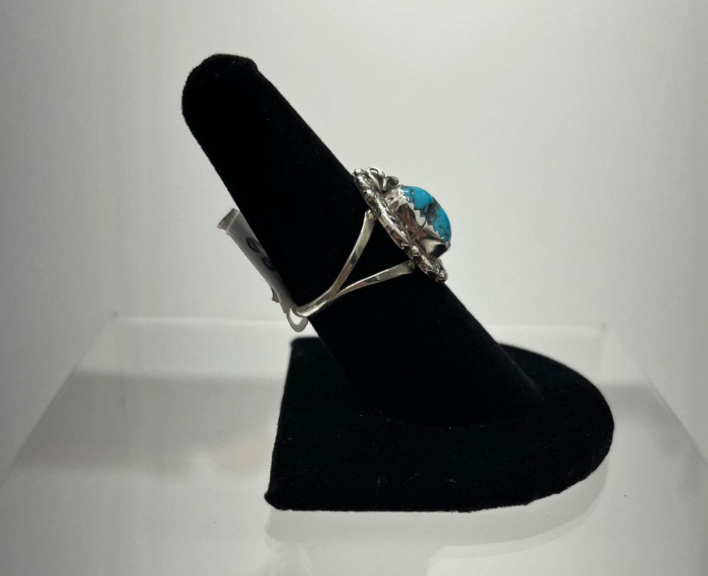 Turquoise and Sterling Silver Ring with Feather Detail Size 7.5