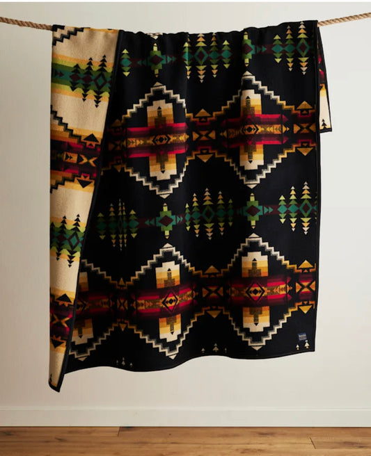 Pendleton Jacquard Napped Robe Blanket; Four Corners