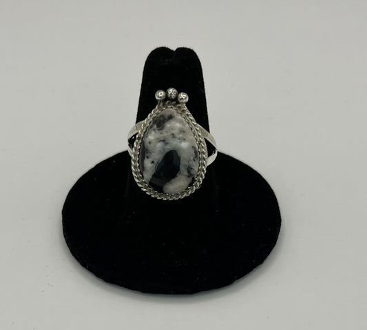 White Buffalo Turquoise and Sterling Silver Ring Size 9