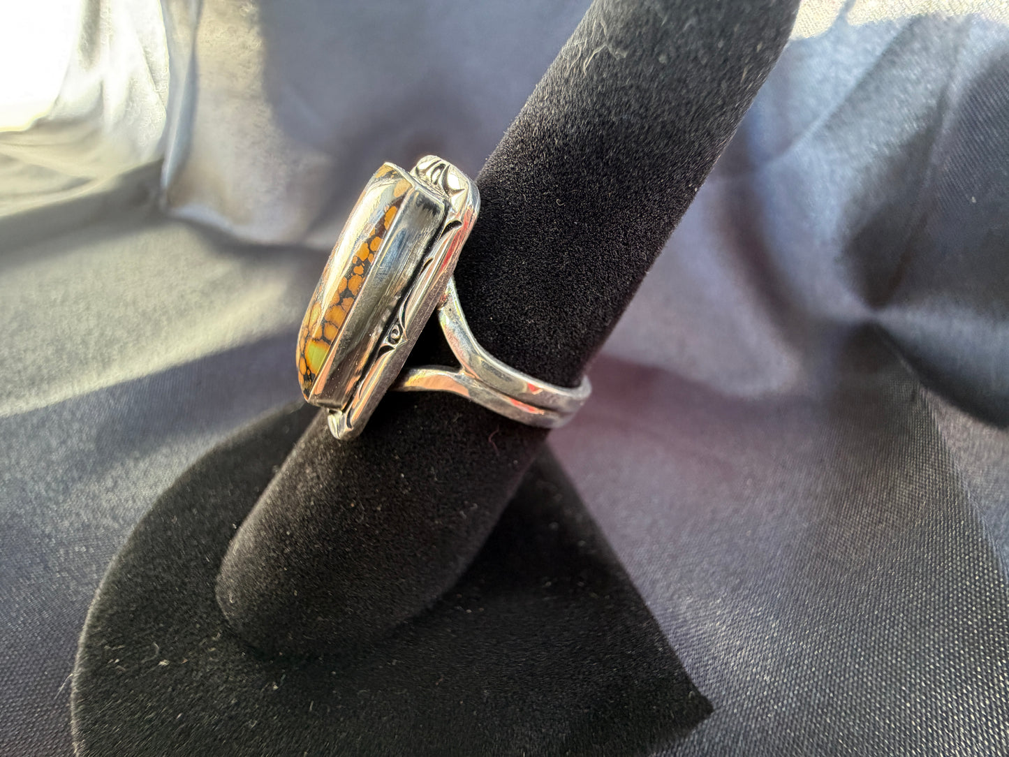 Gaspeite / Sterling Silver Ring (Size 7 1/2)