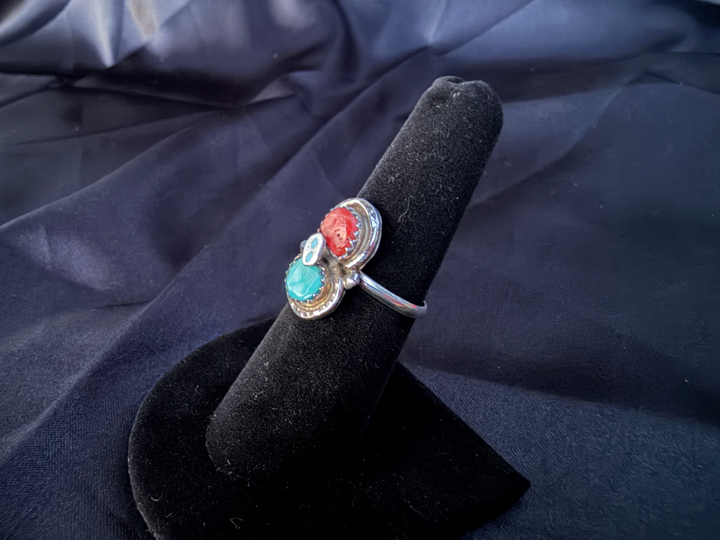 Kingman & Coral/Sterling Silver (Size 7