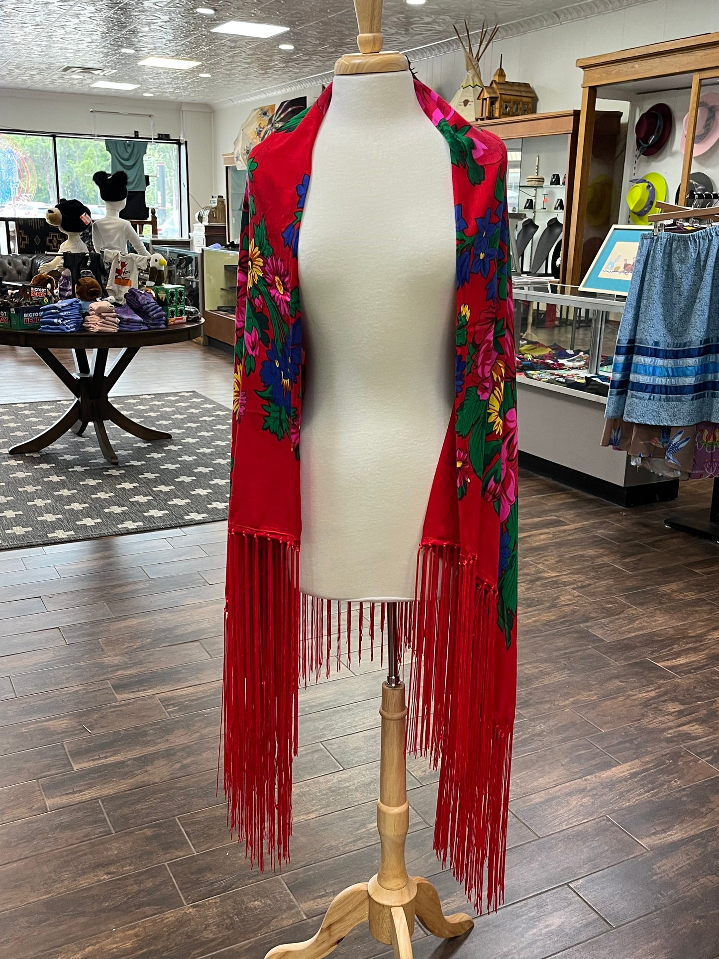 Kokum Shawl; Red