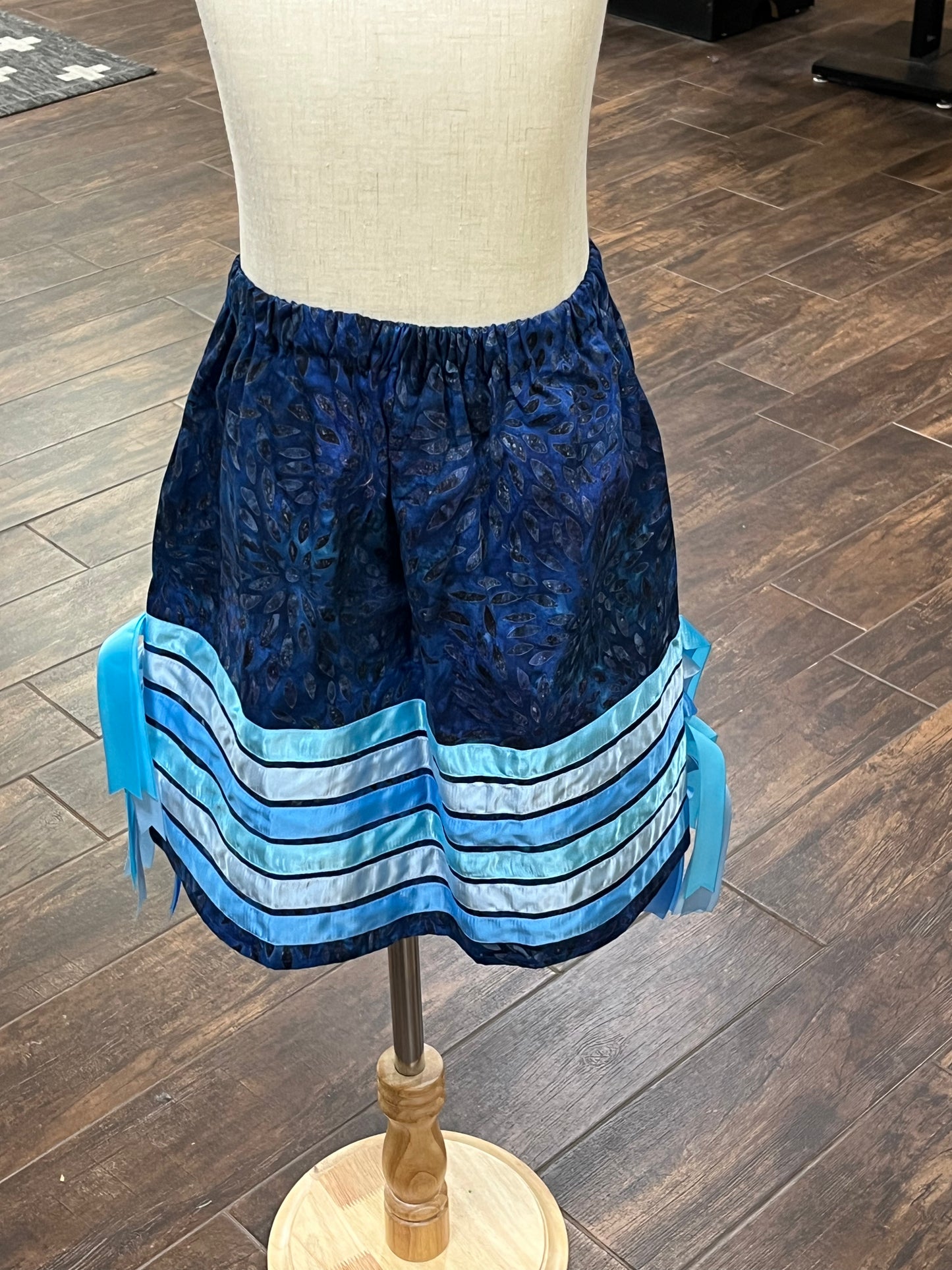 Girl’s Ribbon Skirt; Navy Blue with Light Blue Ribbons, Size 6, 22” waist