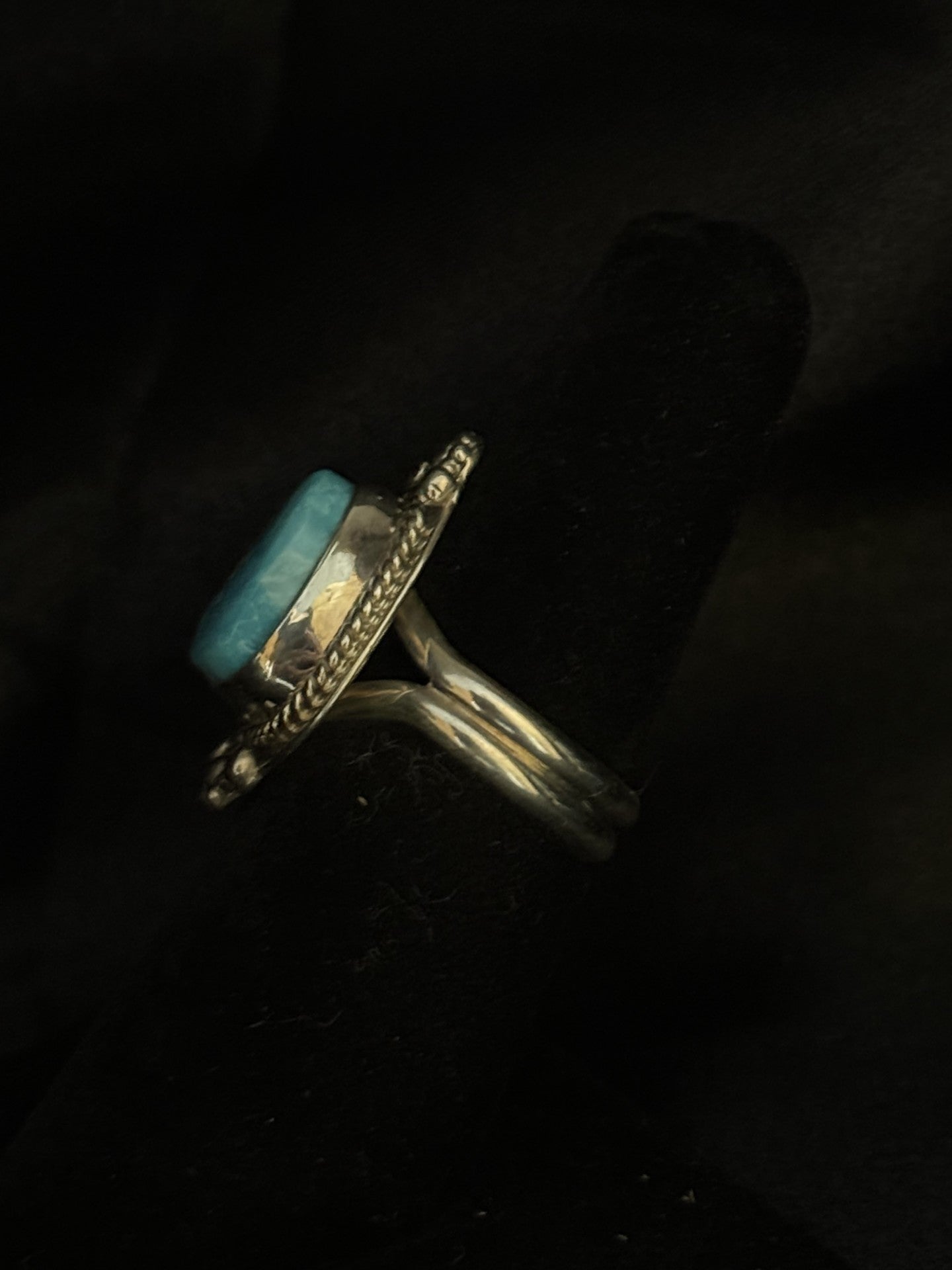 Kingman Turquoise/Sterling Silver Ring (Size 6 1/4)