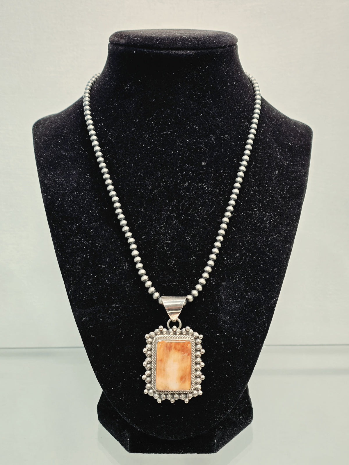 Spiny Oyster Necklace w/Navajo Pearls