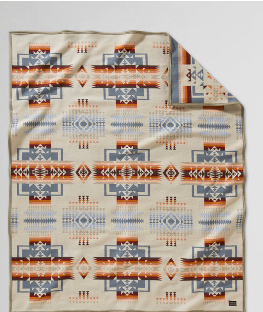 Pendleton Chief Joseph robe blanket, Rosewood