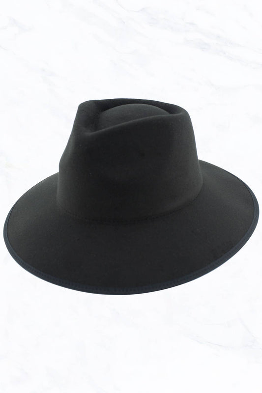 Wrap of Edge Teardrop Shape Top Big Brim Hat: Black