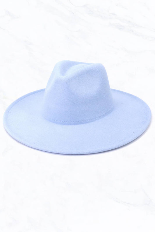 Big Brim Peach Heart Top Jazz Hat: Pastel Blue