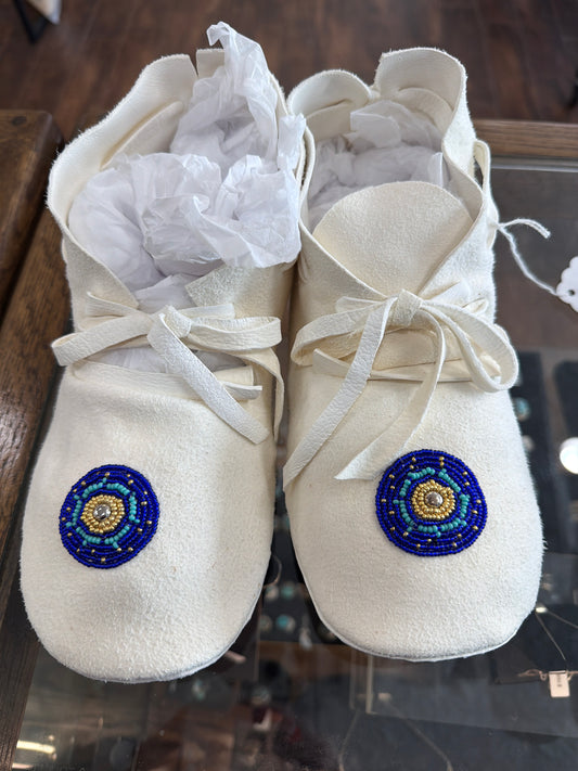 Beaded Moccasins Sz 8