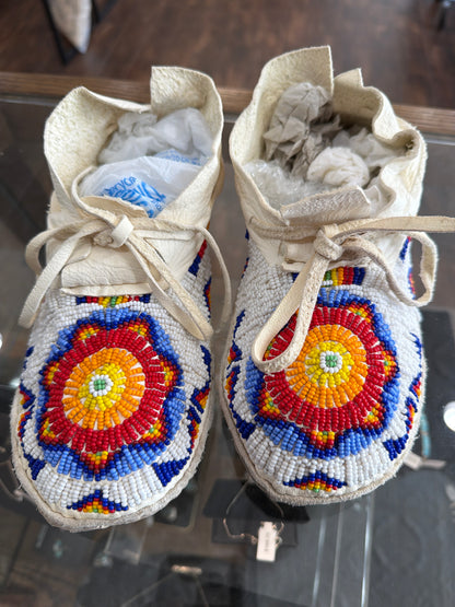 Fully Beaded Moccasins Sz 3-4