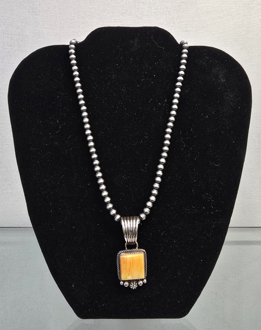 Spiny Oyster Necklace w/Navajo Pearls
