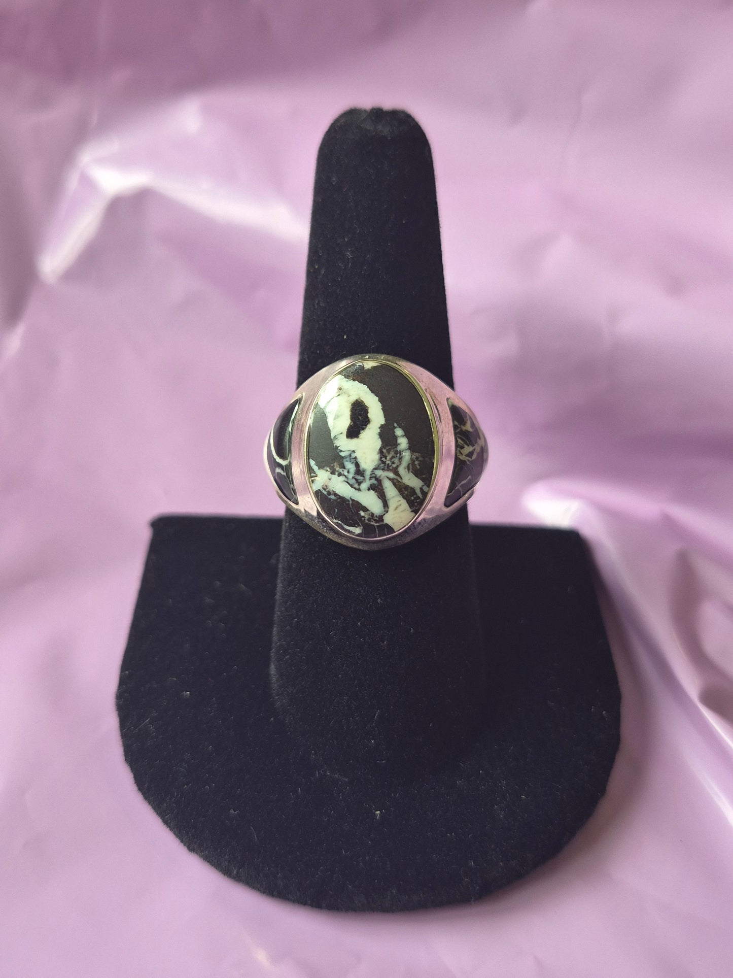White Buffalo Turquoise & Sterling Silver Ring 8