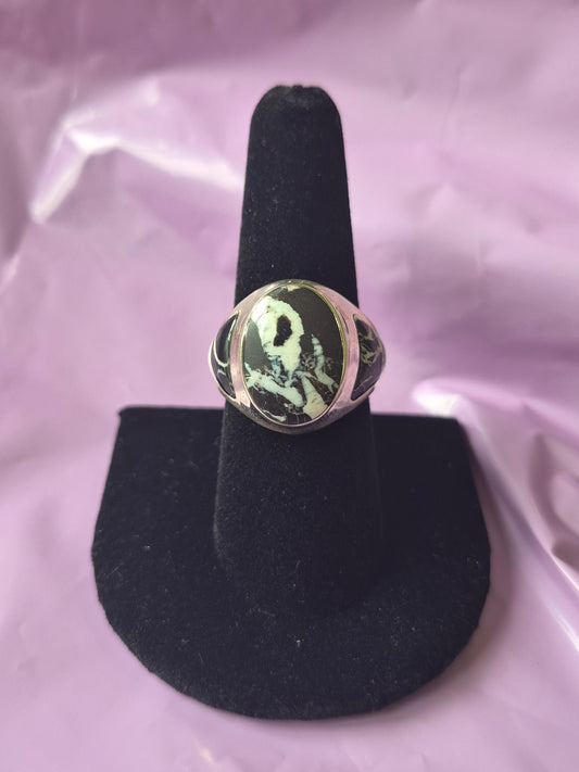 White Buffalo Turquoise & Sterling Silver Ring 8