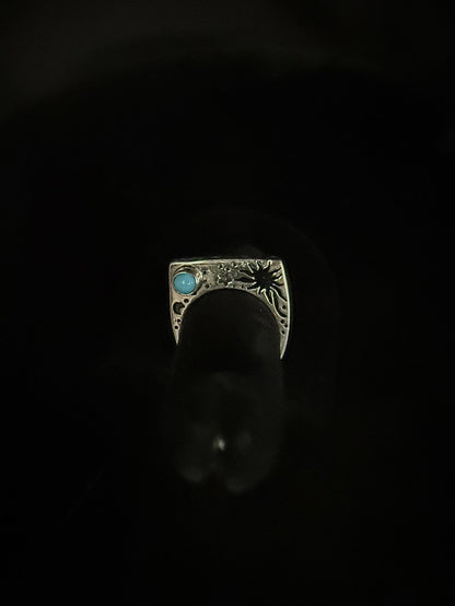 Turquoise/Sterling Silver Ring (Size 6 1/2)
