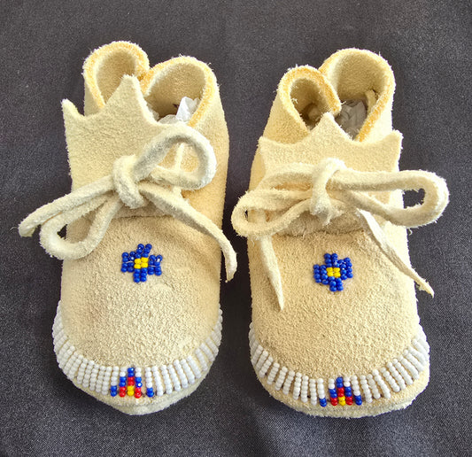 Baby Moccasins - Newborn (White/Blue)