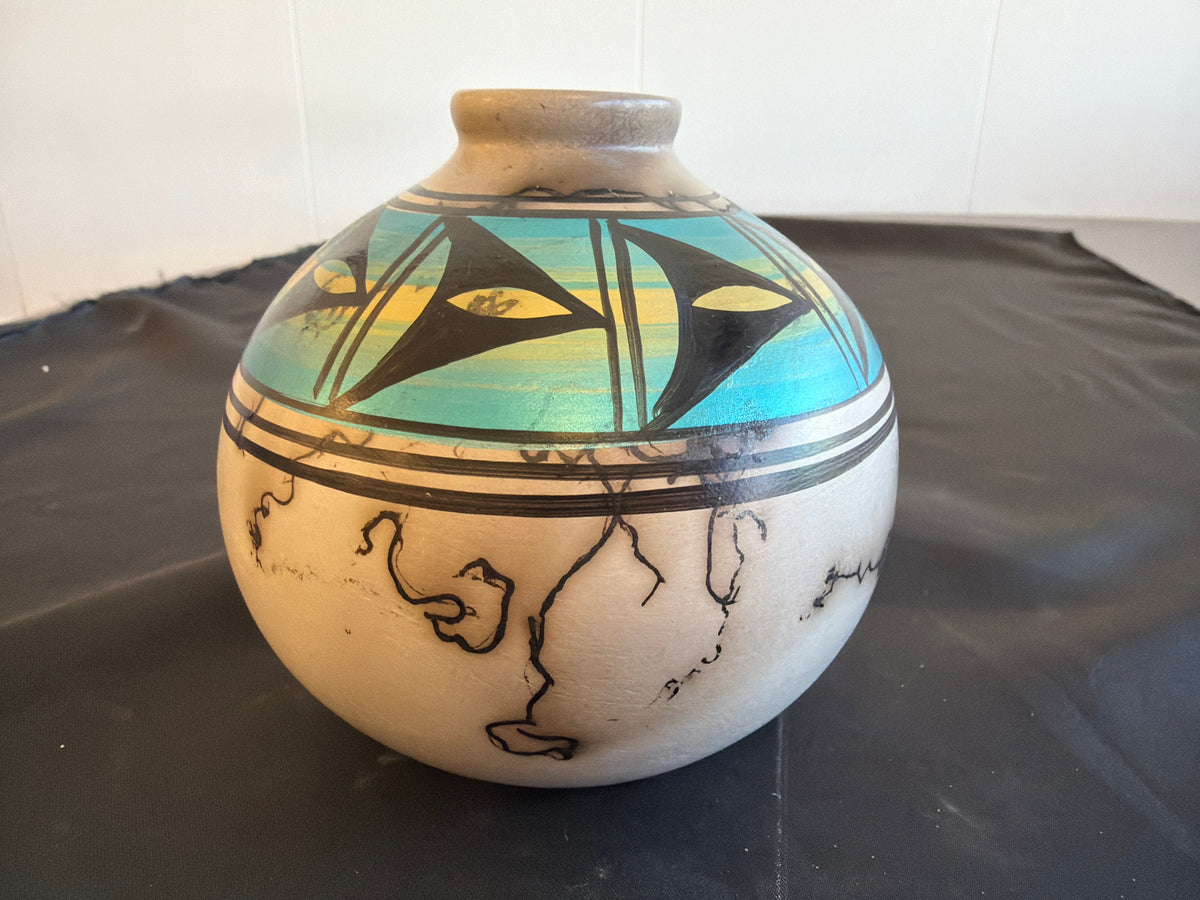 Horsehair Pottery