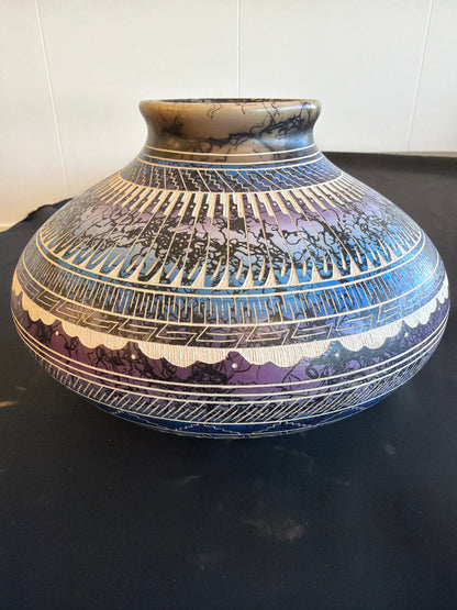 Horsehair Pottery - Myron C. (Navajo)