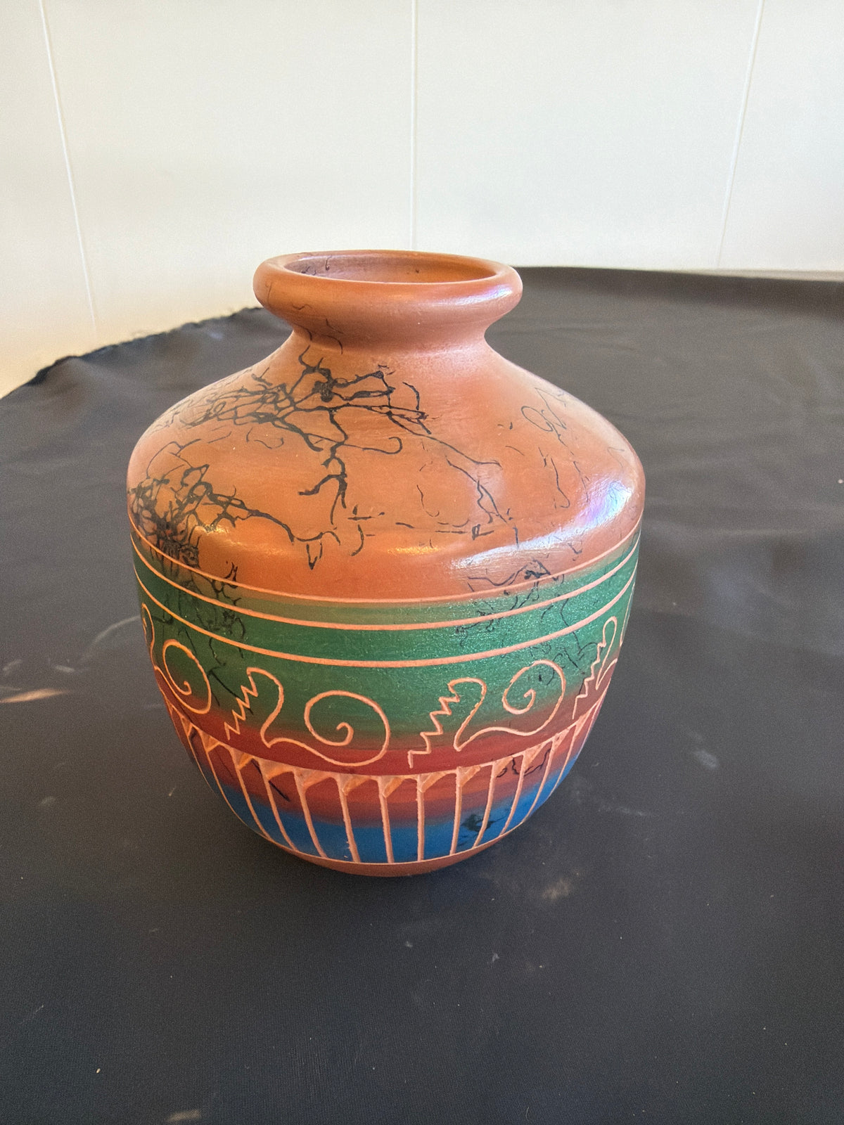 Horsehair Pottery - Ariel B. (Navajo)
