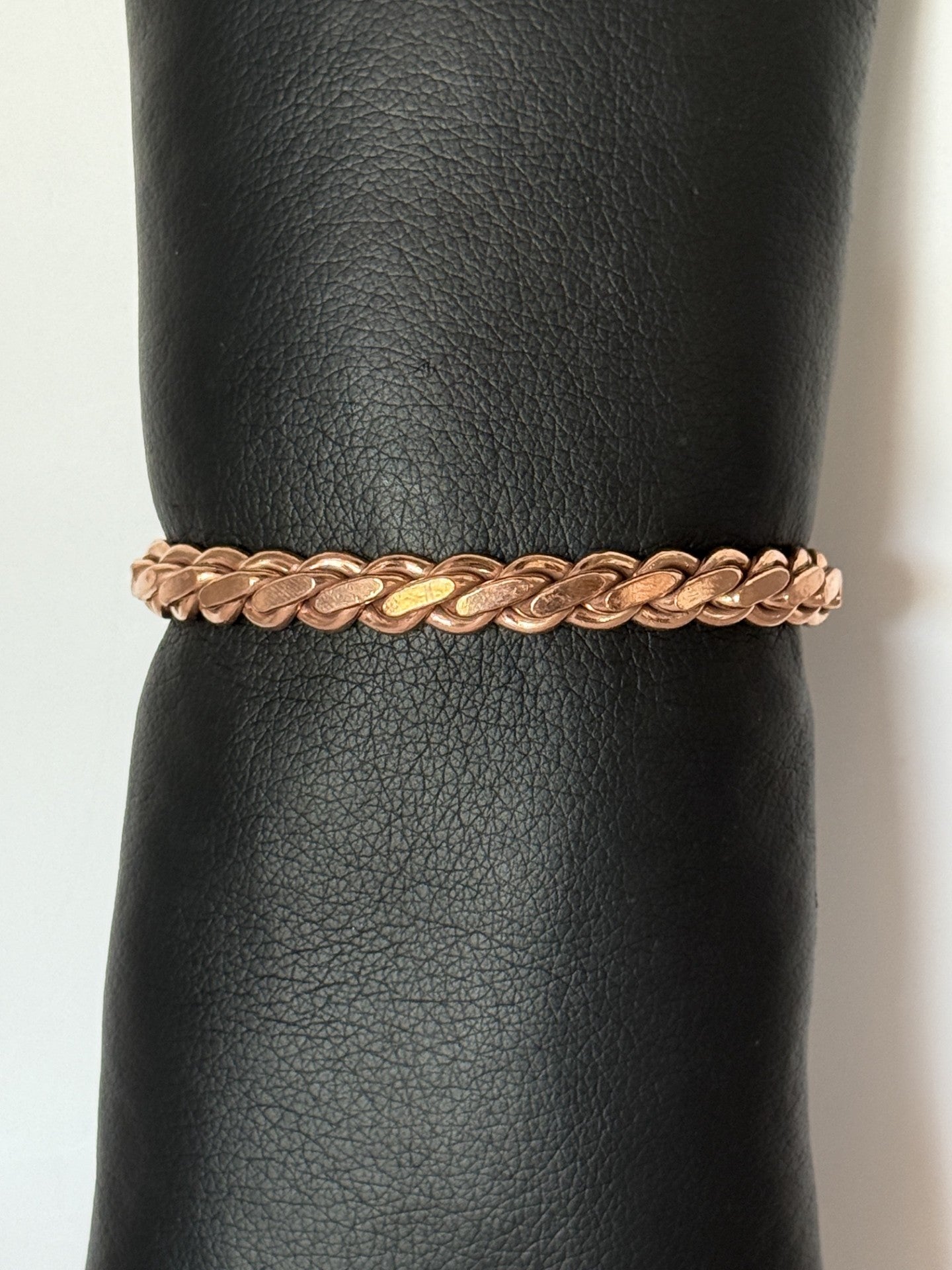 Copper Bracelet with Twist Chain Design