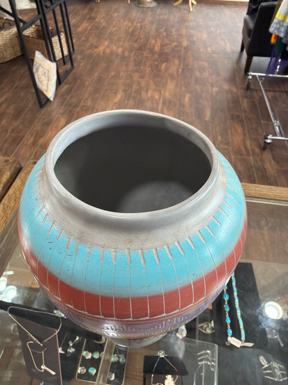 Pottery by Tylene Y.(Navajo)