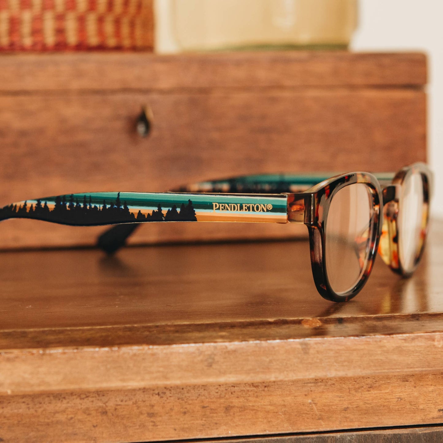 Pendleton Readers - Westerley: Tortoise / Pacific Wonderland: Tortoise - Pacific Wonderland / 2.5x