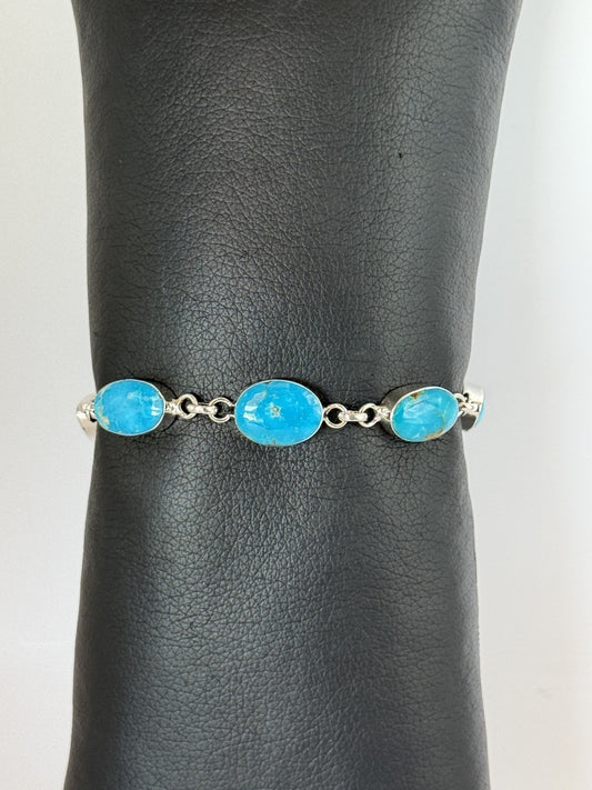 Kingman Turquoise & Sterling Silver Bracelet