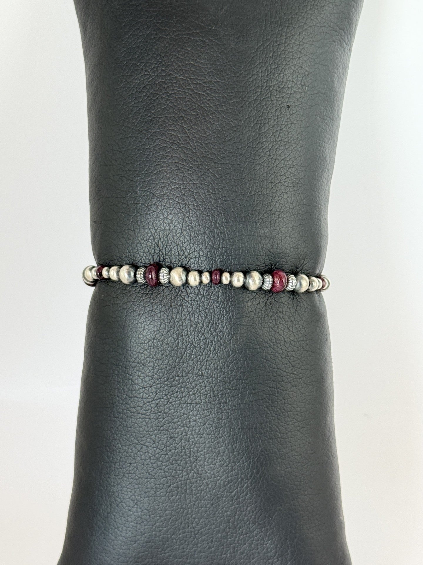 Purple Spiny Oyster & Sterling Silver Bead Bracelet