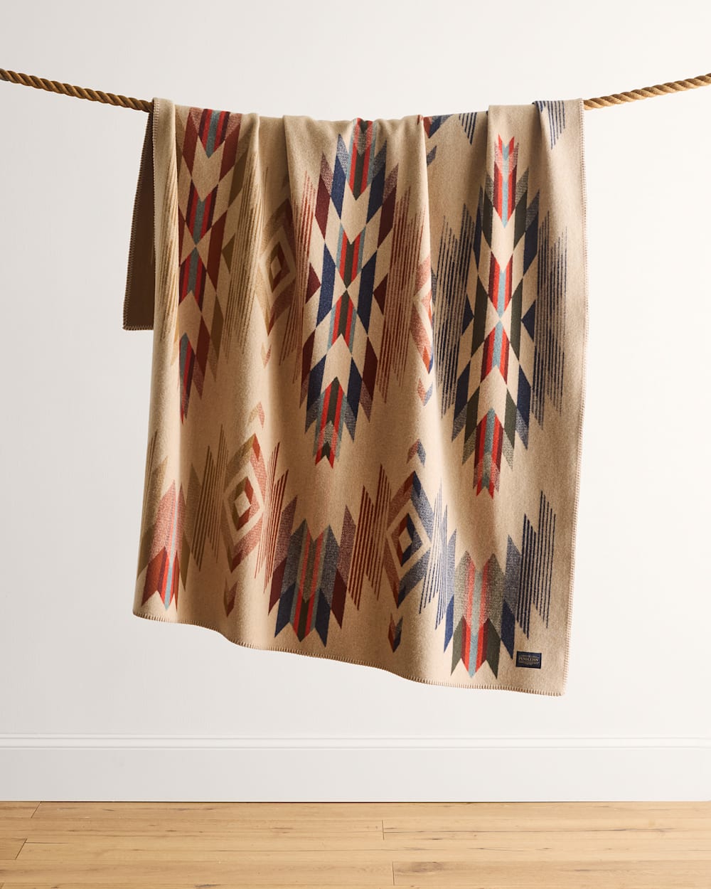 Pendleton WYETH FALLS THROW