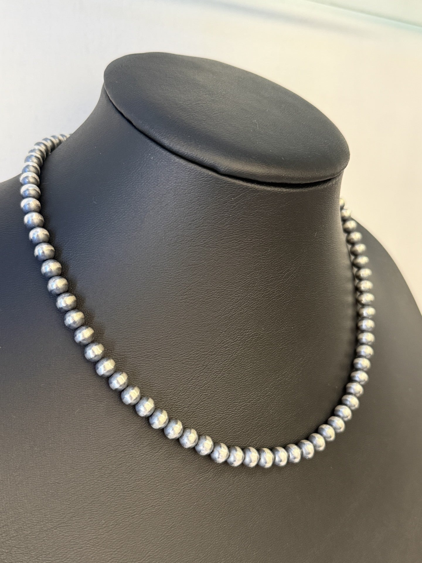 Navajo Pearl Sterling Silver Beaded Necklace - 6mm 18"