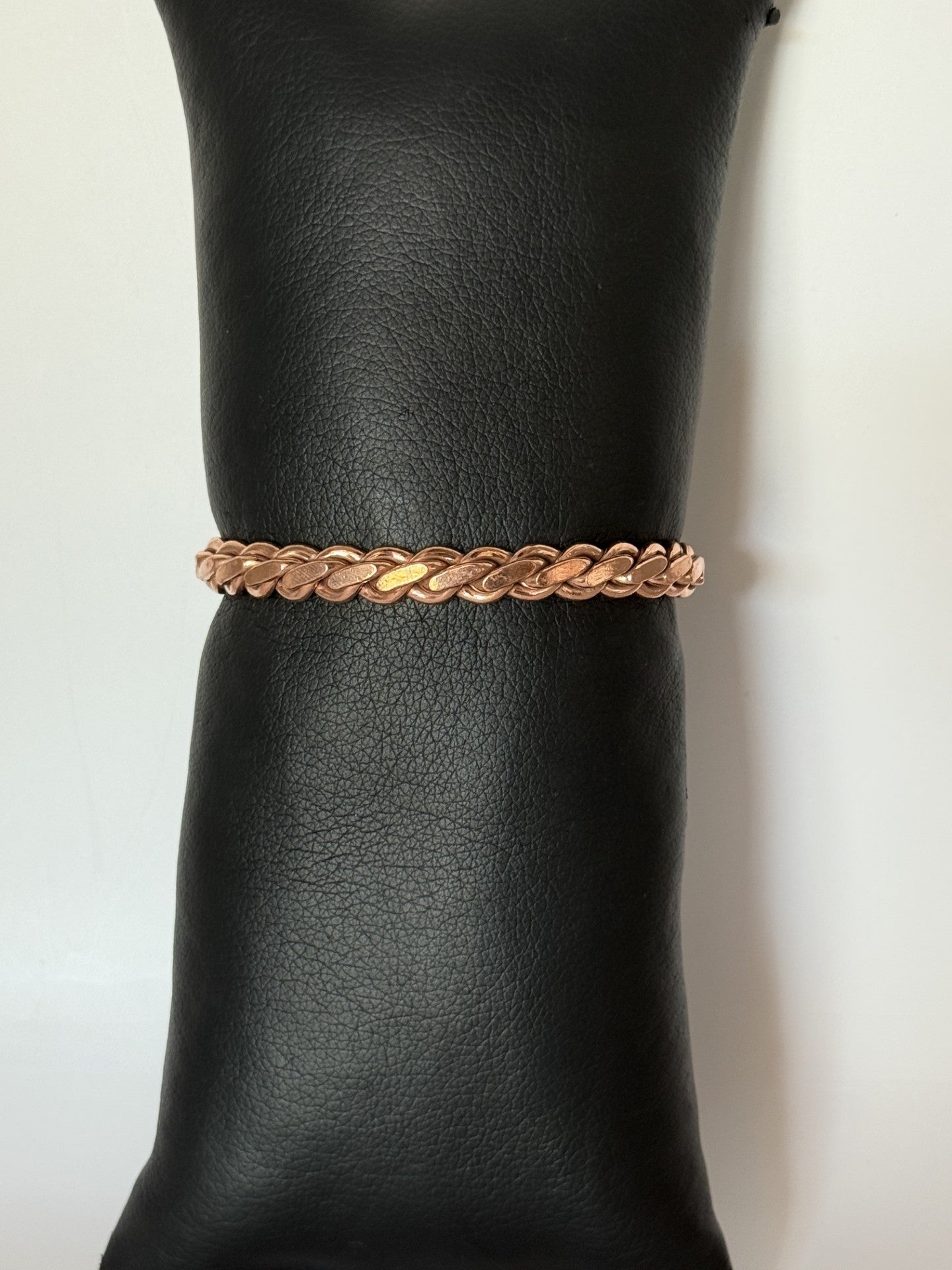 Copper Bracelet with Twist Chain Design