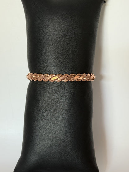 Copper Bracelet with Twist Chain Design
