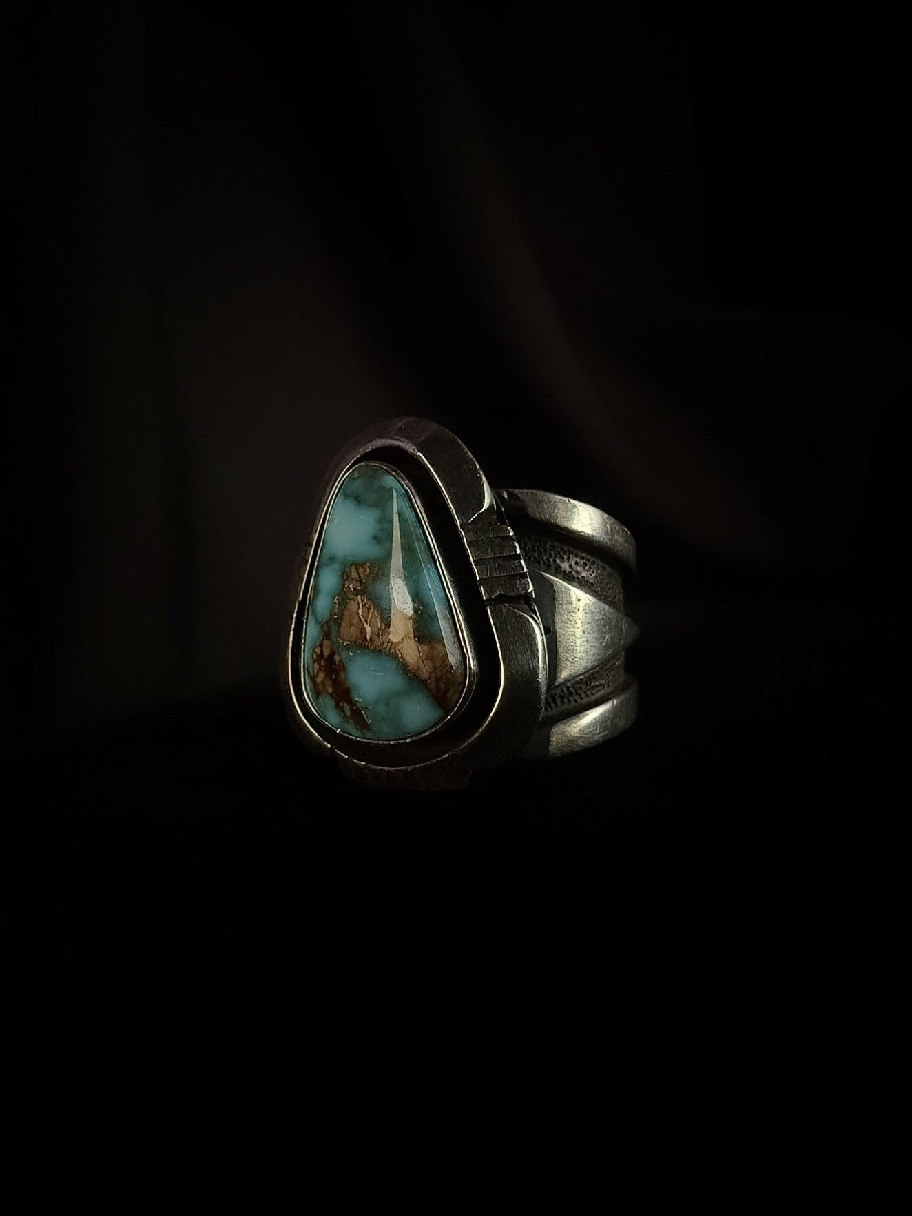 Turquoise/Sterling Silver Ring (Size 11)