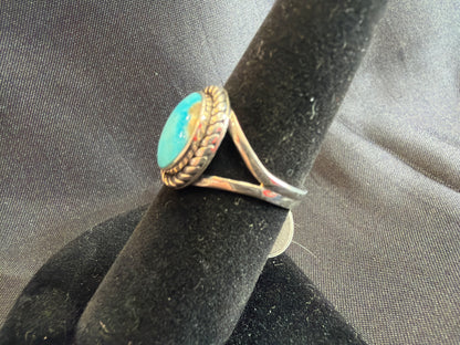Turquoise/Sterling Silver Ring (6 3/4)