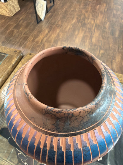 Pottery by Marlene Gret