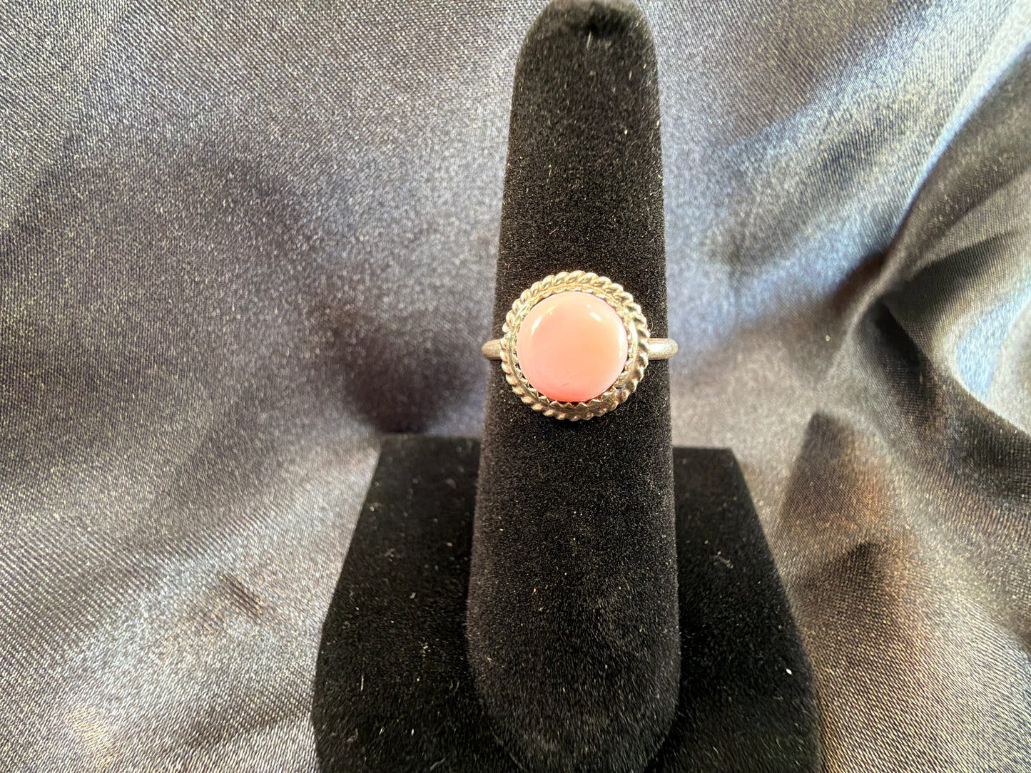 Pink Conch/Sterling Silver Ring (Size 6 1/2)