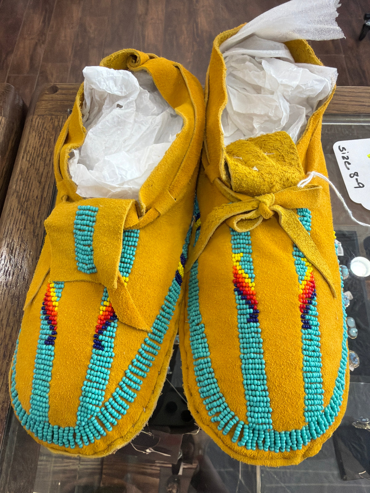 Beaded Moccasins Sz 8-9