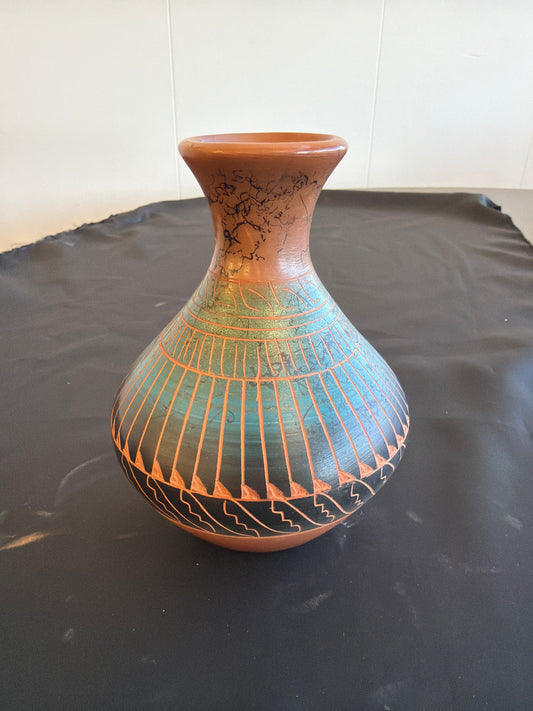 Horsehair Pottery - Cecelia B. (Navajo)