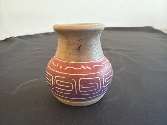 Horsehair Pottery - Small (maroon/purple)