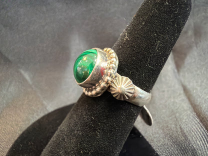Malachite/Sterling Silver Ring (Size 6)