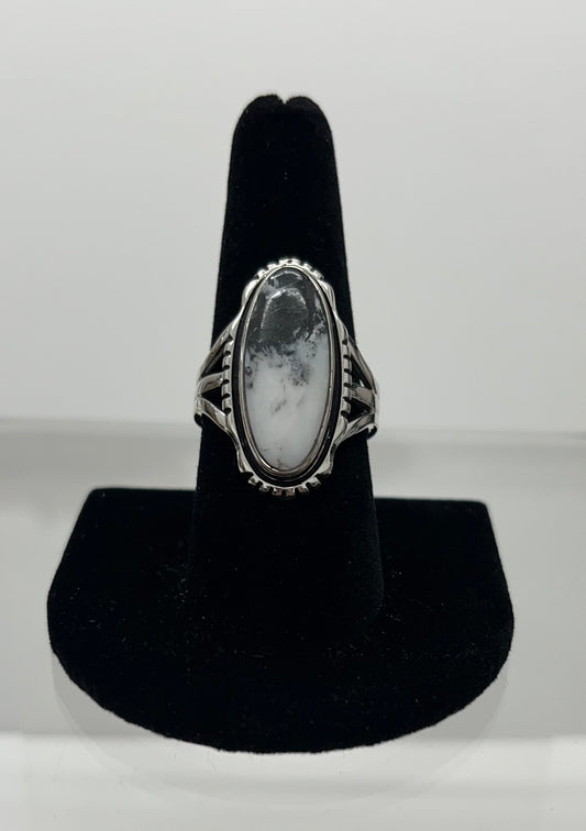 White Buffalo Turquoise and Sterling Silver Ring; Size 9.5